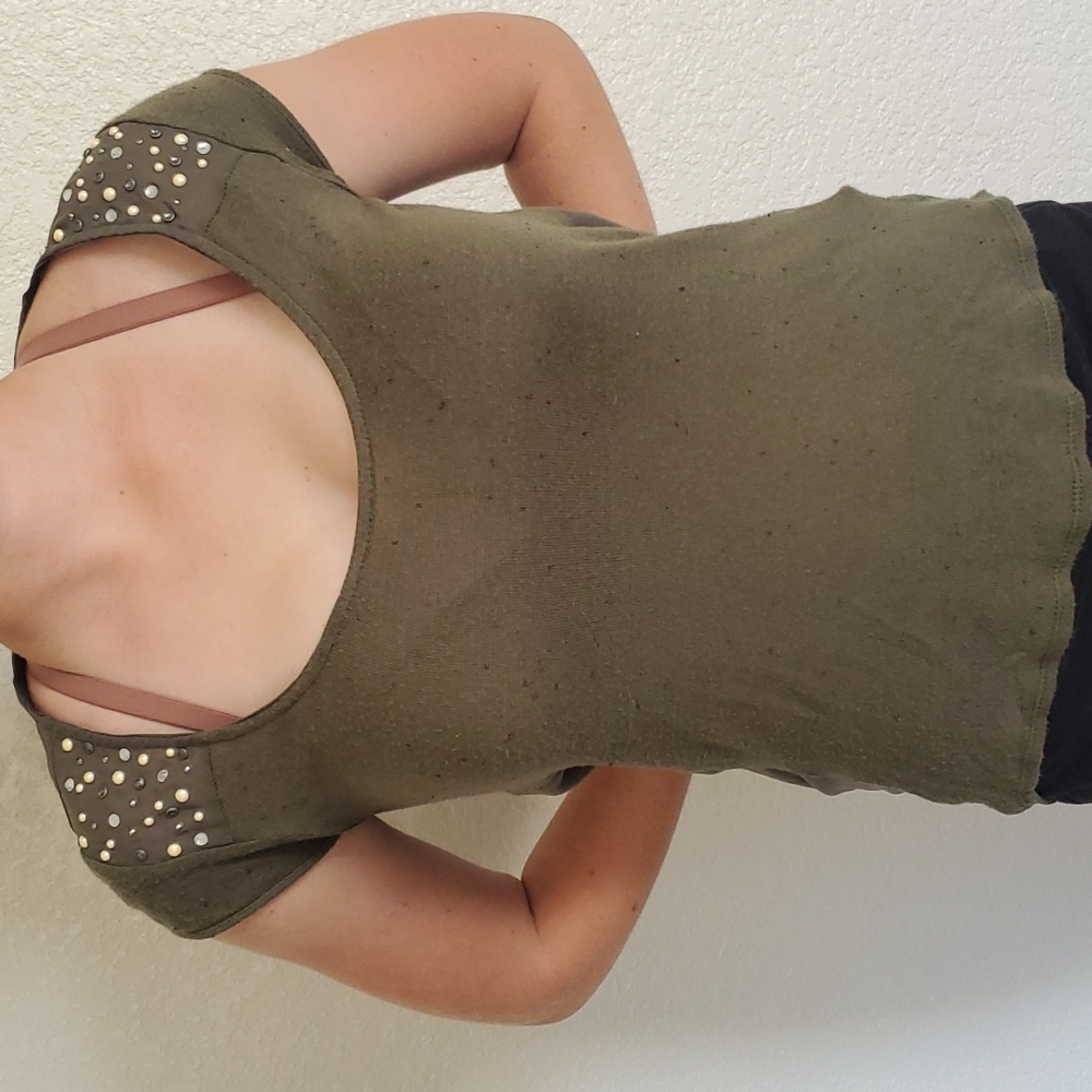 Love Haight Women's Hi Lo Top Size Small